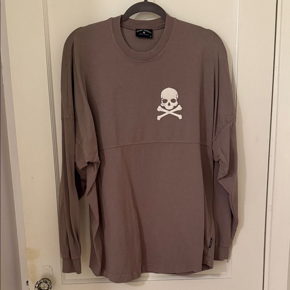 Skull Graphic Long-Sleeve T-Shirt - Taupe